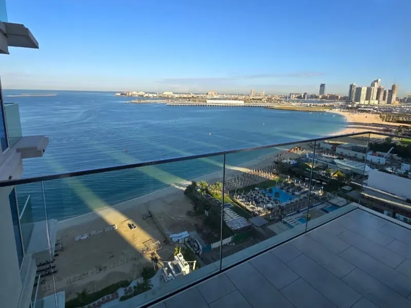 2-bedroom sea-view apartment, La Vie