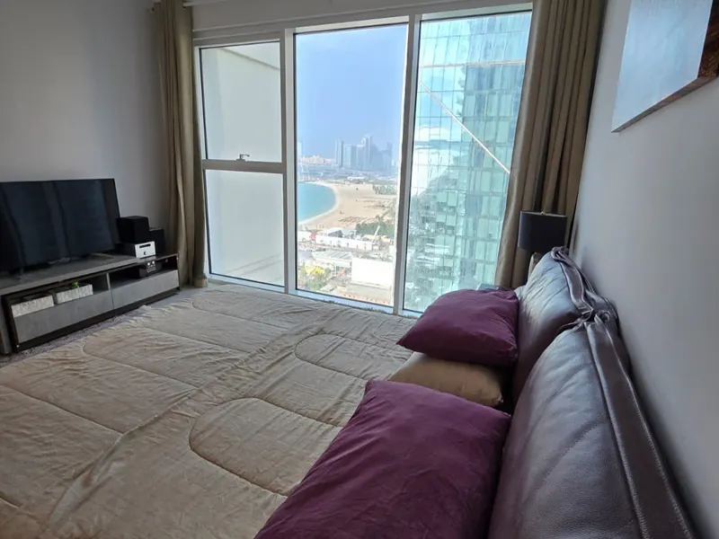 2-bedroom sea-view apartment, La Vie