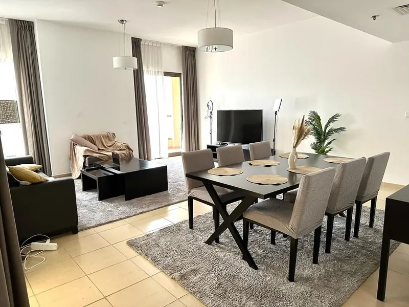 1-bedroom furnished apartment, Shams 1
