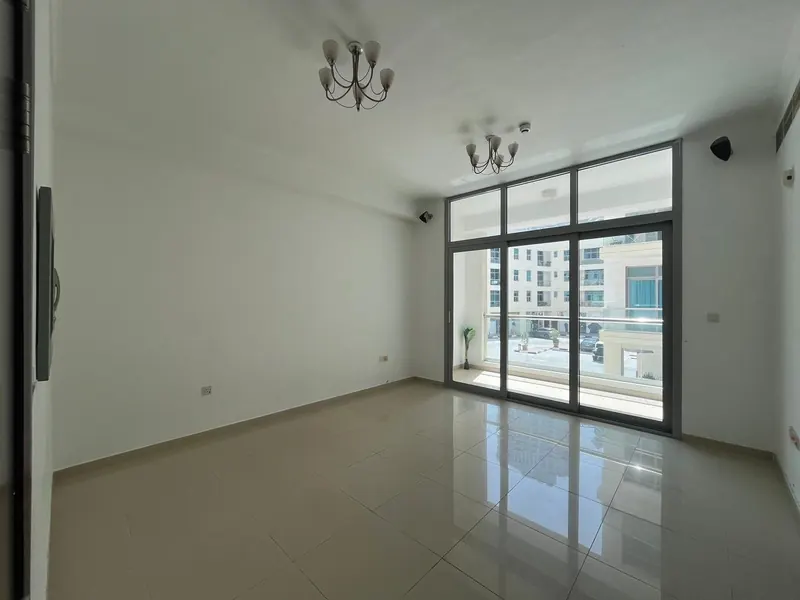 Studio for rent, DEC Tower