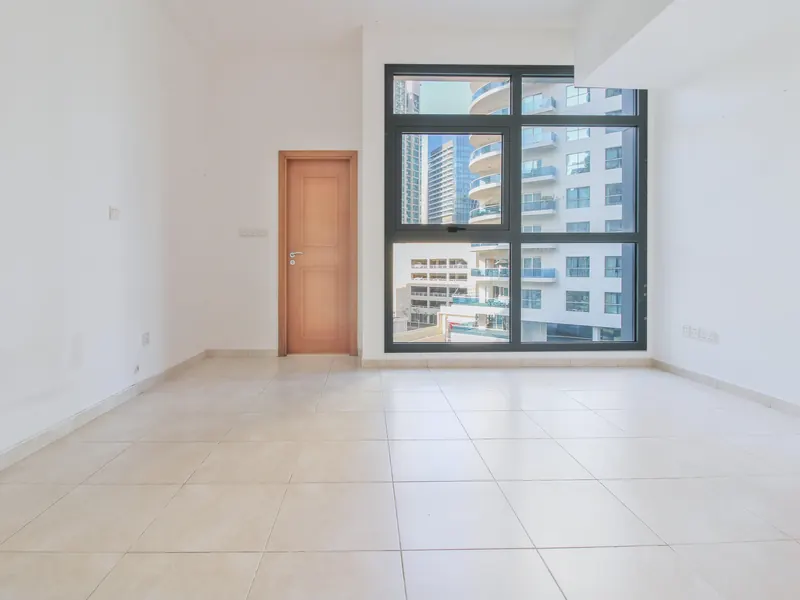 1-bedroom apartment near the metro, Marina Residence B
