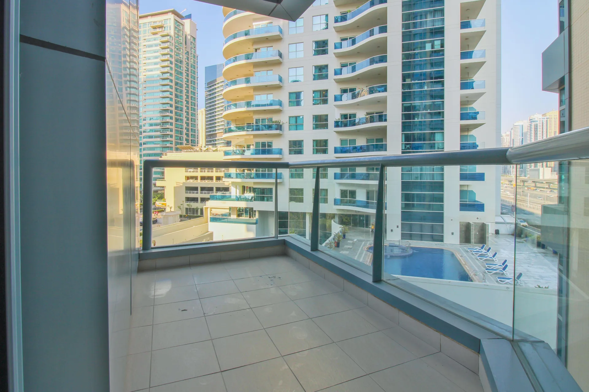 1-bedroom apartment near the metro, Marina Residence B
